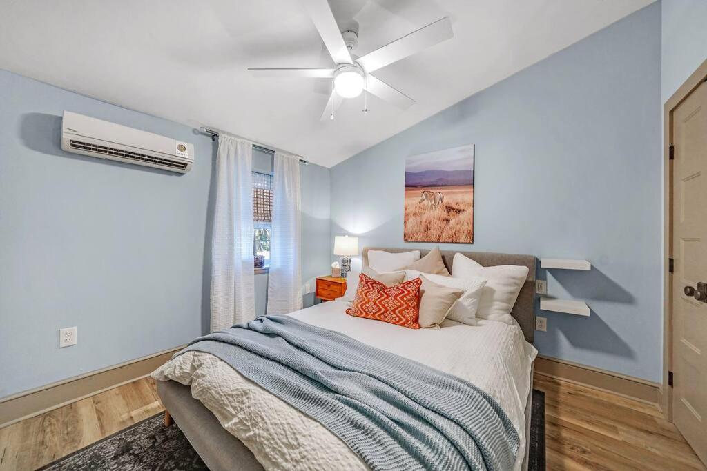 Luxury Apartment In Historic Carriage House ساحة كينيت المظهر الخارجي الصورة
