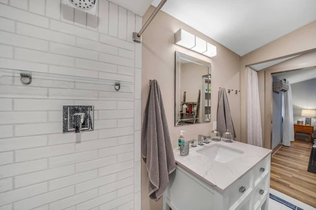 Luxury Apartment In Historic Carriage House ساحة كينيت المظهر الخارجي الصورة