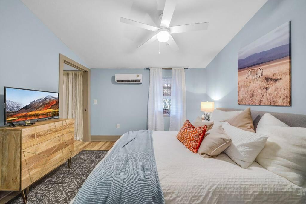 Luxury Apartment In Historic Carriage House ساحة كينيت المظهر الخارجي الصورة