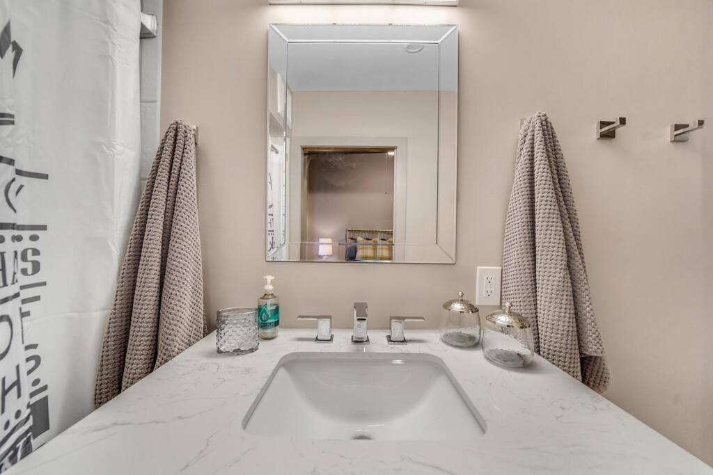 Luxury Apartment In Historic Carriage House ساحة كينيت المظهر الخارجي الصورة